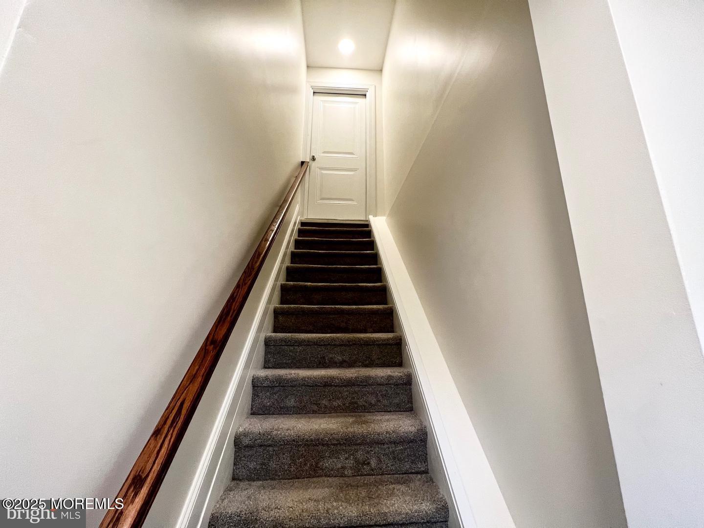 1253 Yardville Allentown Road, Unit 2 Allentown, NJ 08501 - Photo 3 of 12 a view of entryway