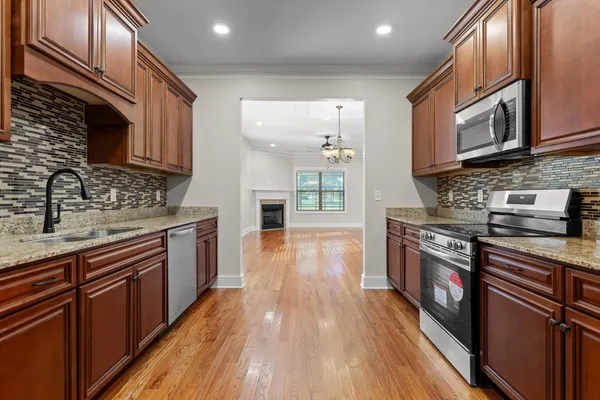 $385,000 | 8248 Towncreek Circle, Ooltewah, TN 37363