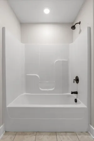 $385,000 | 8248 Towncreek Circle, Ooltewah, TN 37363