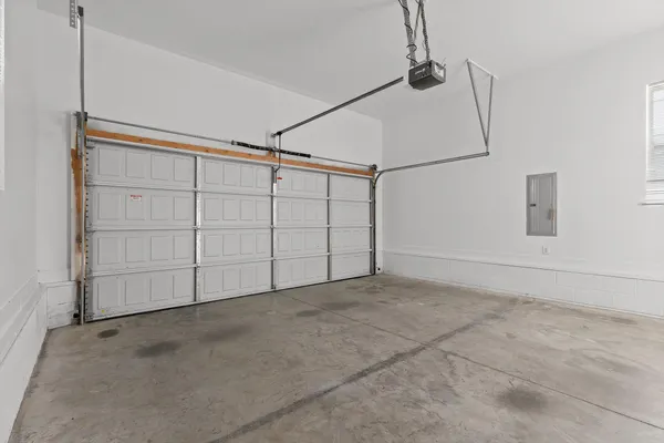 $385,000 | 8248 Towncreek Circle, Ooltewah, TN 37363