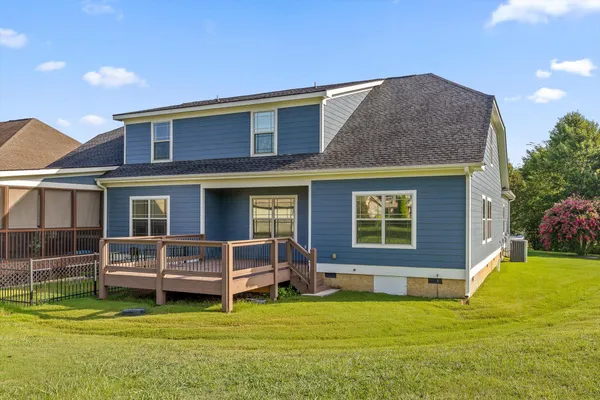 $385,000 | 8248 Towncreek Circle, Ooltewah, TN 37363