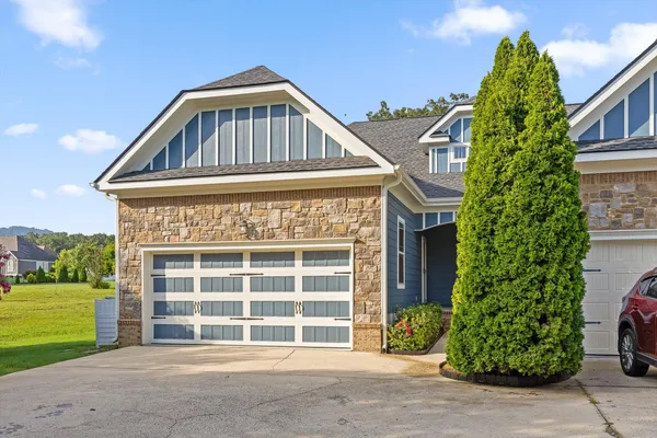 $385,000 | 8248 Towncreek Circle, Ooltewah, TN 37363