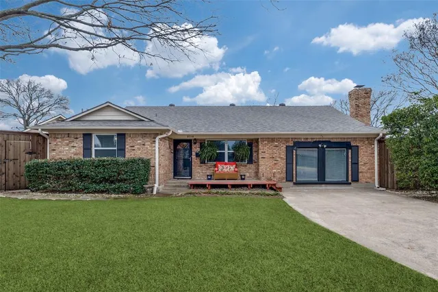$439,000 | 8518 Sweetwood Drive, Dallas, TX 75228