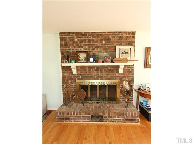 6512 Deerview Drive Raleigh, NC 27606 - Photo 6 of 25 Photo 6