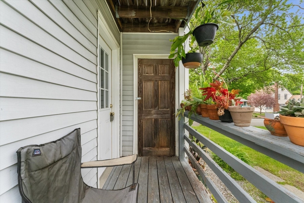 15 Steele Street Worcester, MA 01607 - Photo 14 of 42 Gallery Image 14