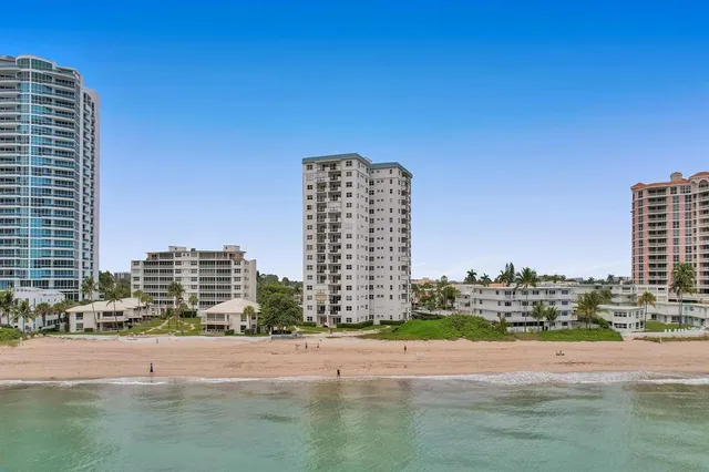 $489,900 | 1500 South Ocean Boulevard, Unit 207, Pompano Beach, FL 33062