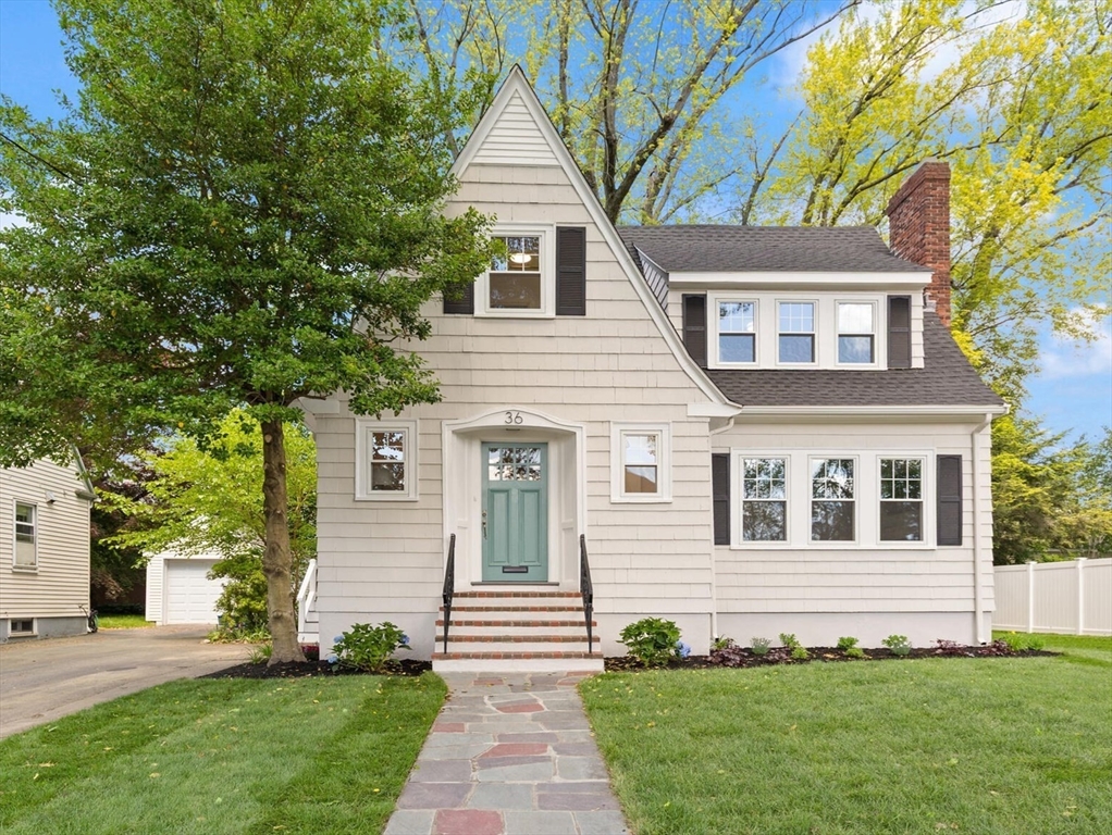 36 Stearns Road Belmont, MA 02478 - Photo 1 of 19 Gallery Image 1