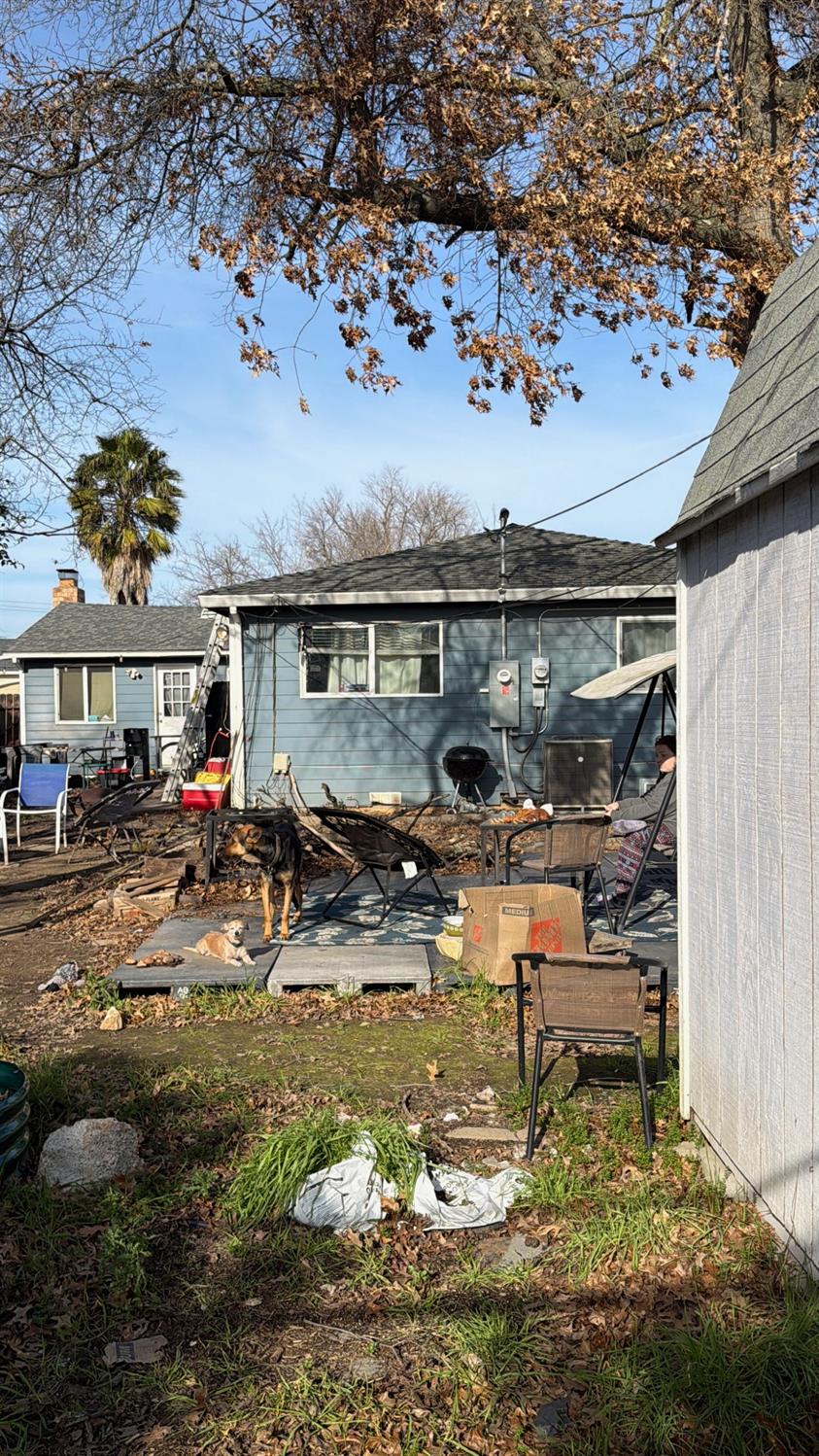6140 Marwick Way Carmichael, CA 95608 - Photo 14 of 17 a view of swimming pool with outdoor seating