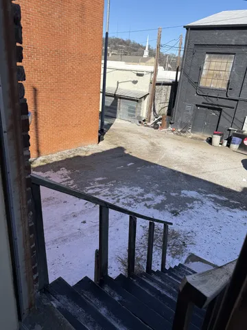 $1,300 | 104 West Jefferson Street, Pulaski, TN 38478