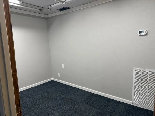 $1,300 | 104 West Jefferson Street, Pulaski, TN 38478