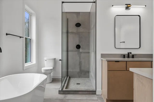 $1,499,990 | 308 Oak Street, Slinger, WI 53086