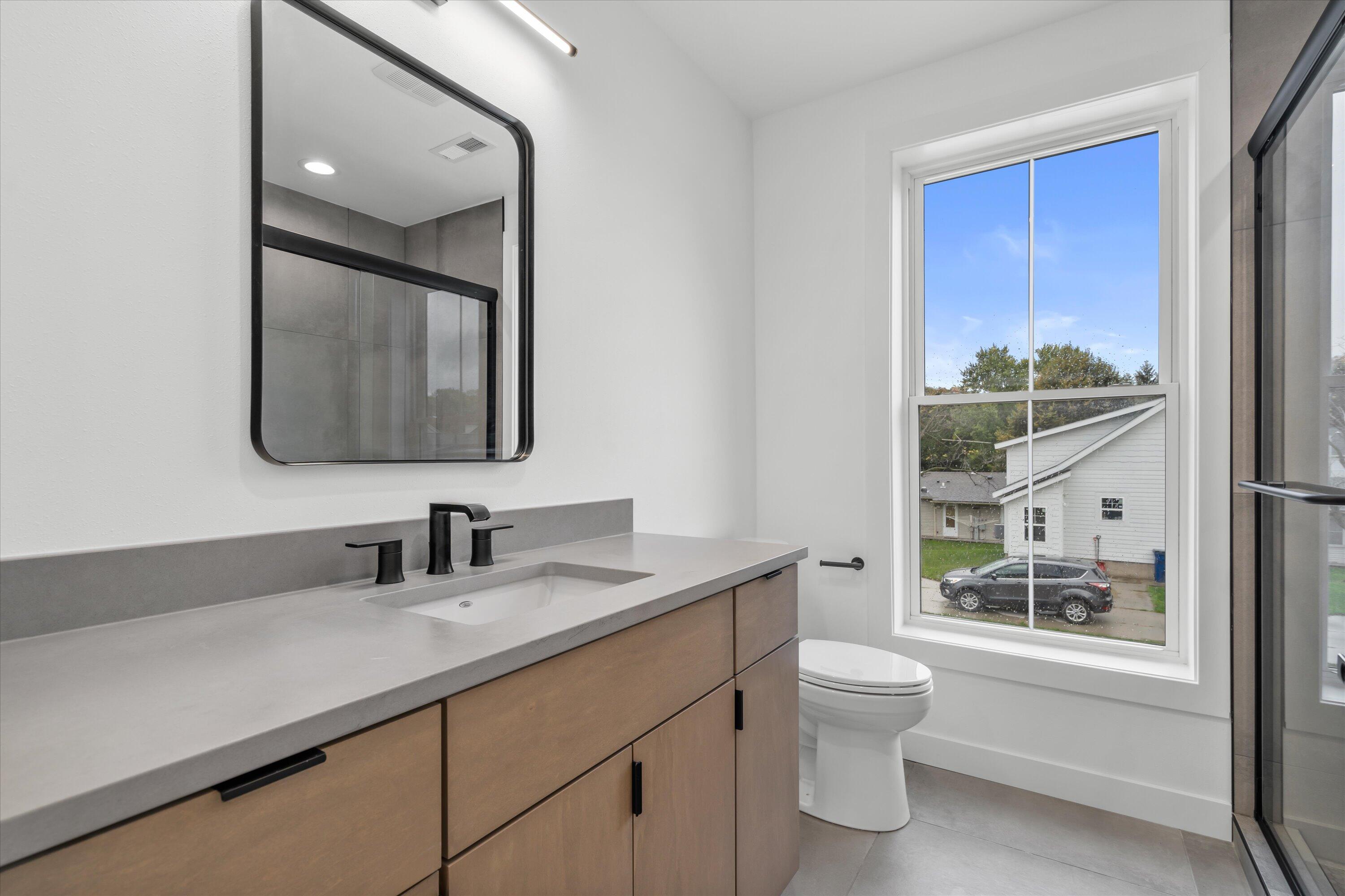 308 Oak Street Slinger, WI 53086 - Photo 25 of 39 1 Bdrm Full Bath