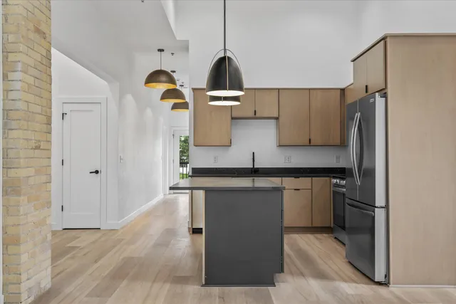 $1,499,990 | 308 Oak Street, Slinger, WI 53086