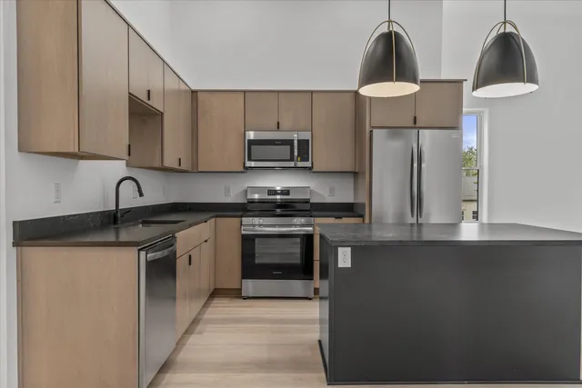 $1,499,990 | 308 Oak Street, Slinger, WI 53086