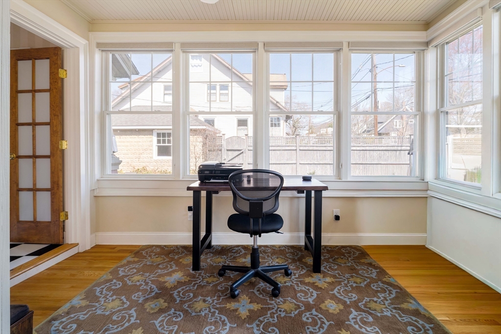 178 Brook Road Milton, MA 02186 - Photo 7 of 18