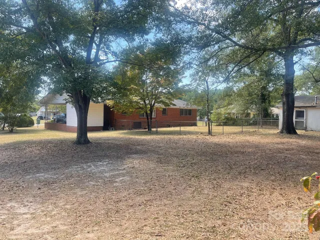 a view of outdoor space with city view