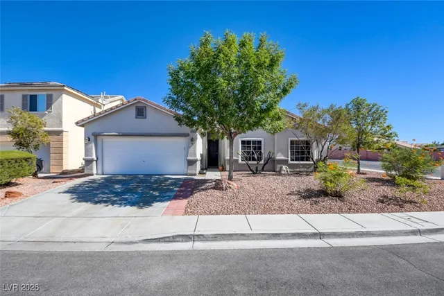 $2,495 | 3920 China Cloud Drive, North Las Vegas, NV 89031