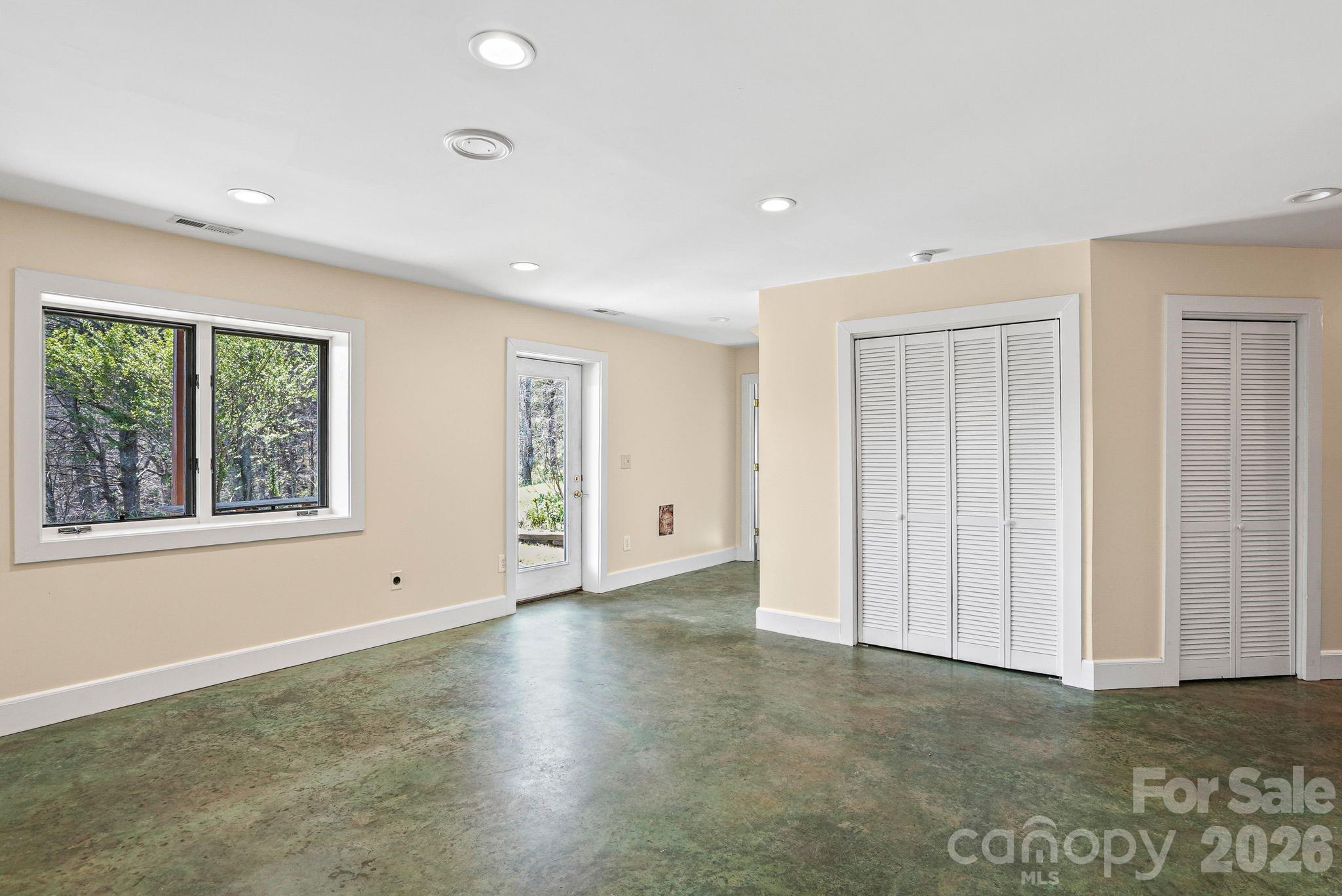 310 Burr Ridge Marshall, NC 28753 - Photo 26 of 46