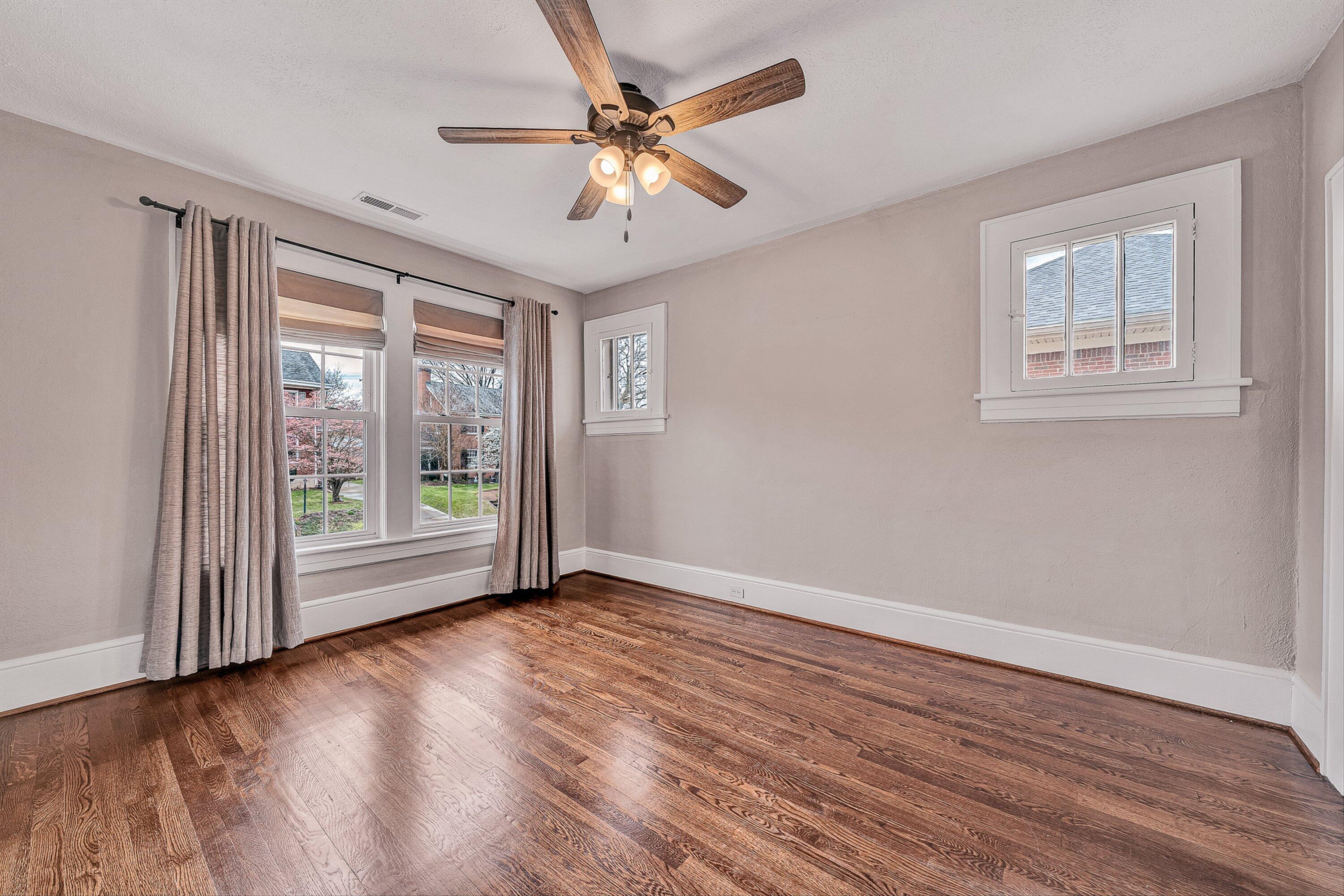 2401 Laburnum Avenue Southwest Roanoke, VA 24015 - Photo 24 of 43 24-VM-09018