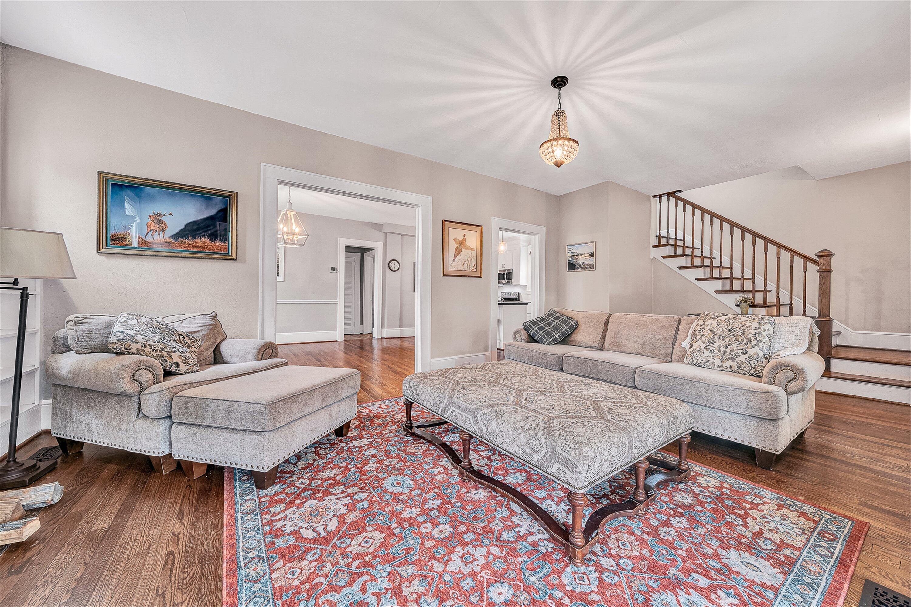 2401 Laburnum Avenue Southwest Roanoke, VA 24015 - Photo 9 of 43 09-VM-08946