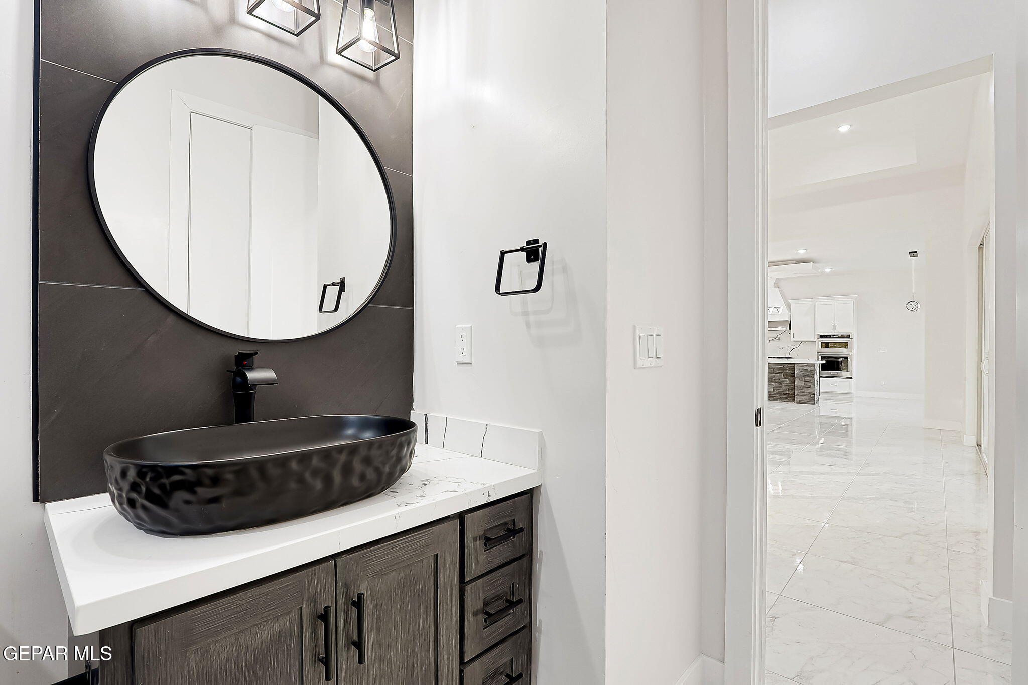 5640 Rio Bonito Circle El Paso, TX 79932 - Photo 11 of 27 52-web-or-mls-IMG_7036