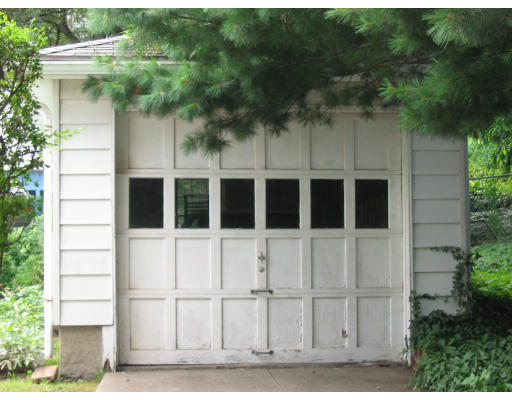 86 Van Ness Road Belmont, MA 02478 - Photo 3 of 3 Gallery Image 3