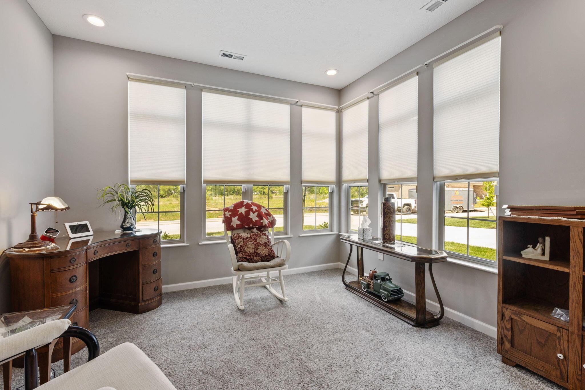 1621 Waterside Drive Circleville, OH 43113 - Photo 33 of 37 Sun Room