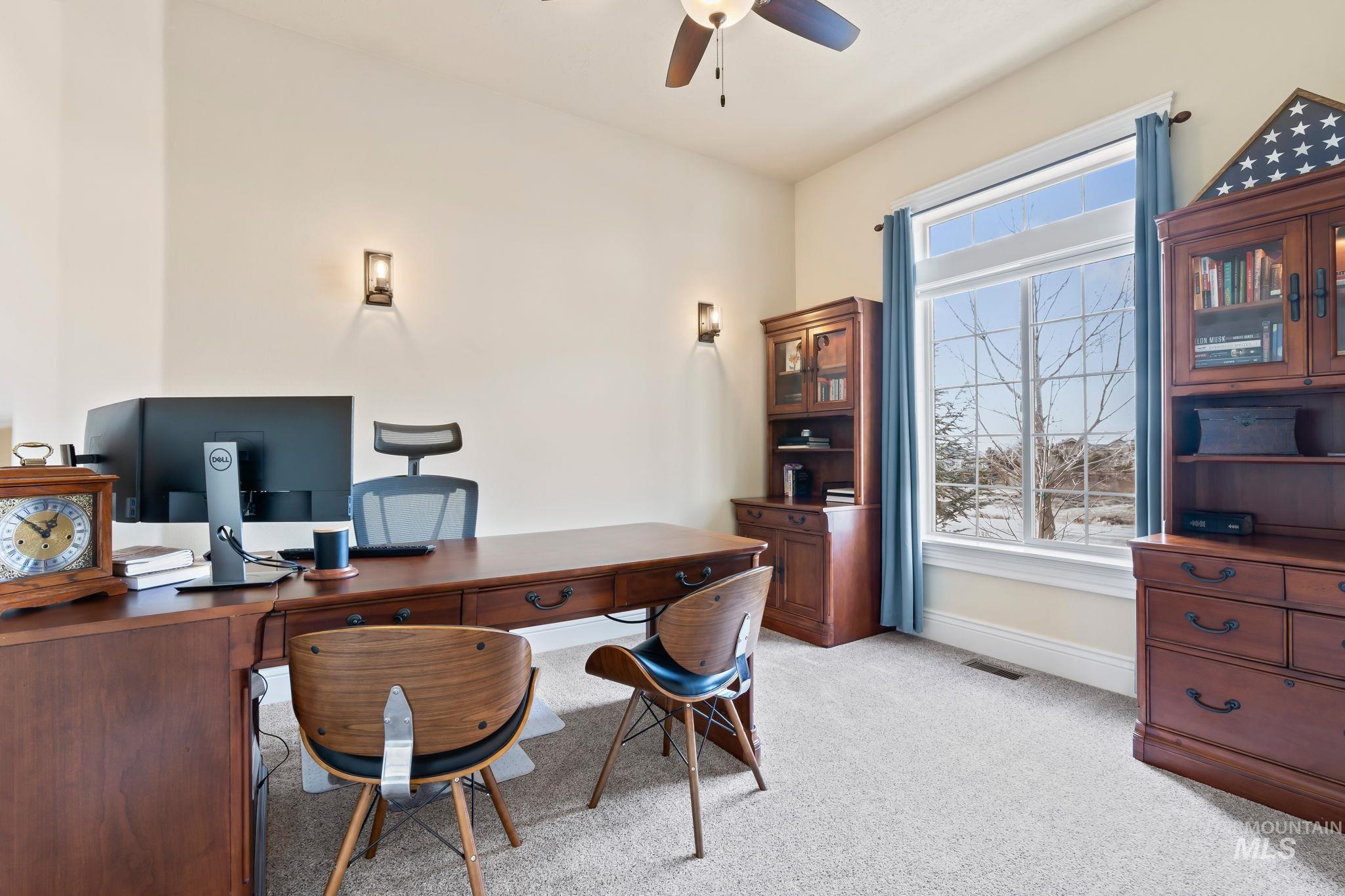 5908 North Highhill Place Star, ID 83669 - Photo 9 of 50