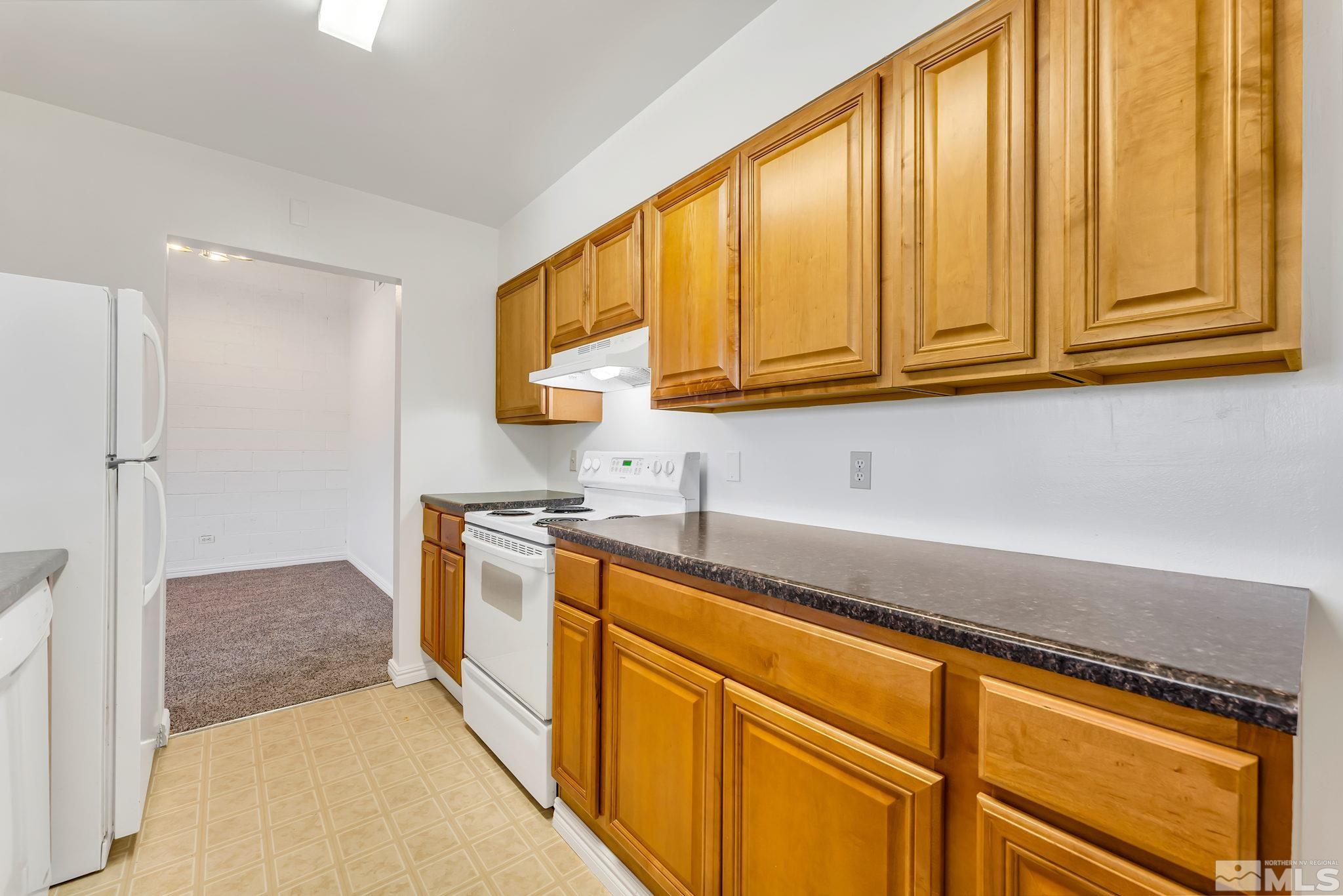 13243 Mt Logan Street Reno, NV 89506 - Photo 7 of 27 Photo 7