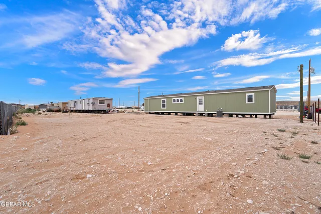 $150,000 | 742 Canfield Drive, Horizon City, TX 79928