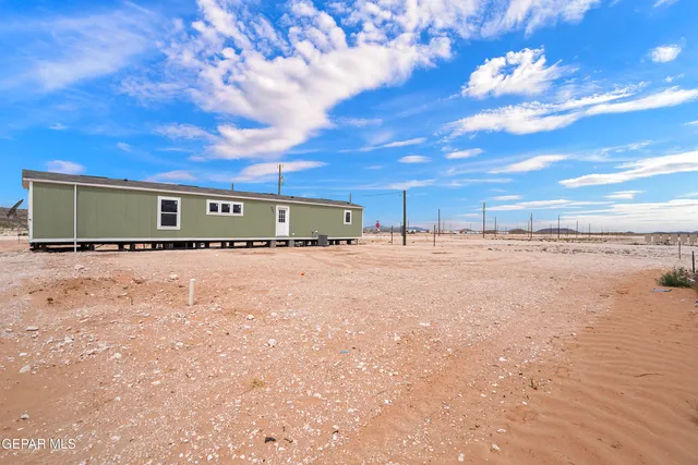 $150,000 | 742 Canfield Drive, Horizon City, TX 79928