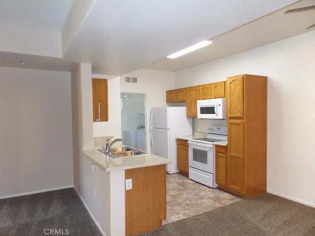 $1,950 | 41410 Juniper Street, Unit 2822, Murrieta, CA 92562