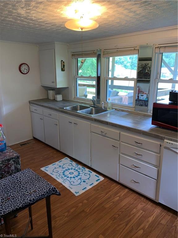 784 Russell Gap Road Moravian Falls, NC 28654 - Photo 7 of 15 Gallery Image 7