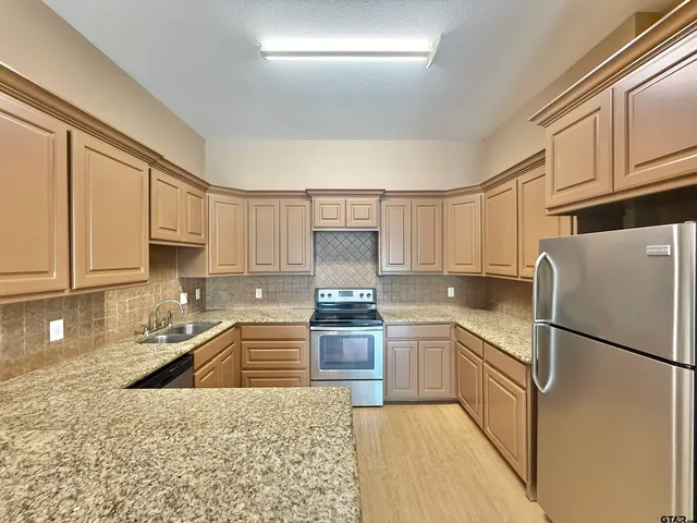 $1,595 | 3940 McDonald Road, Tyler, TX 75701