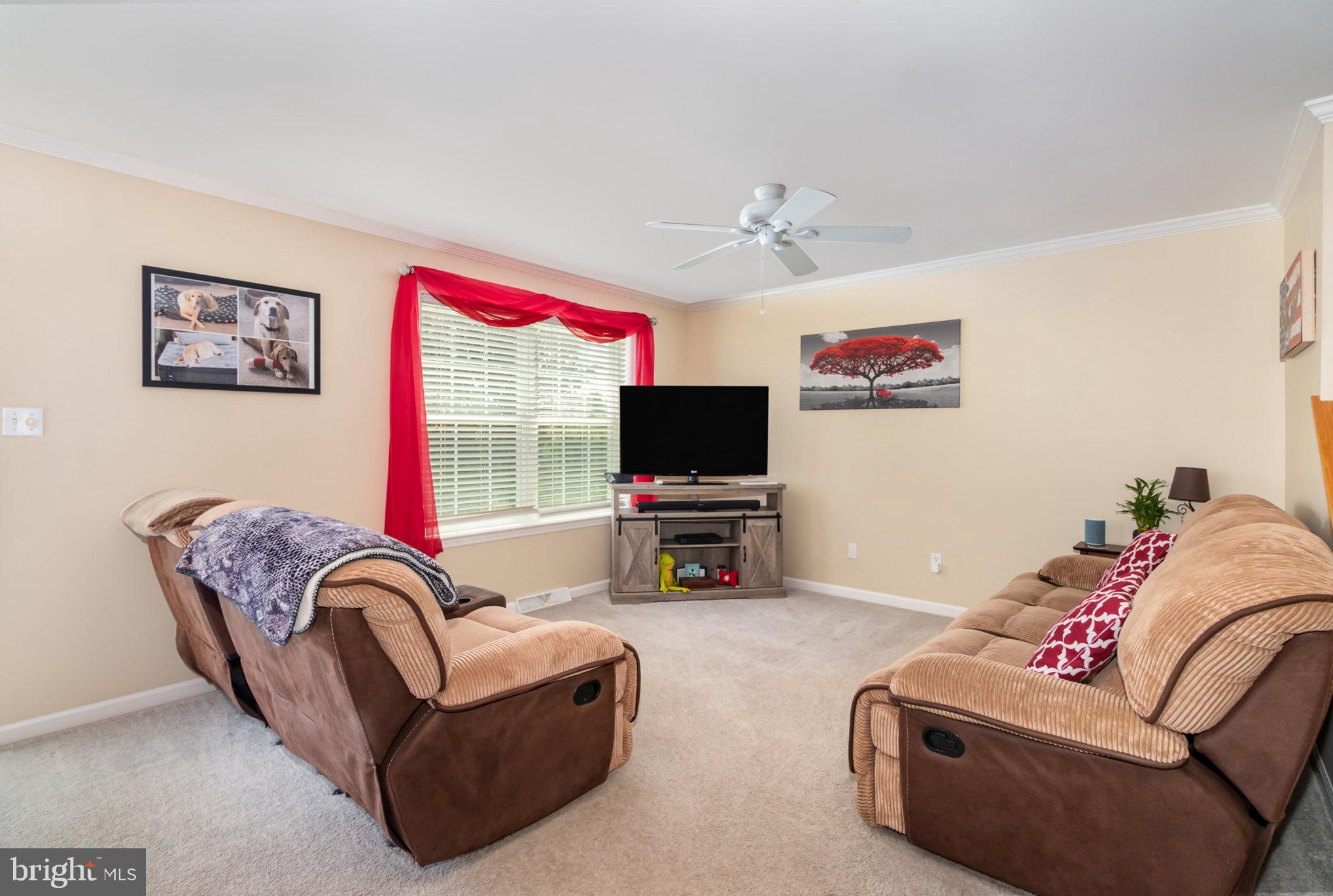 548 Fox Ridge Lane Lebanon, PA 17042 - Photo 5 of 27 Gallery Image 5