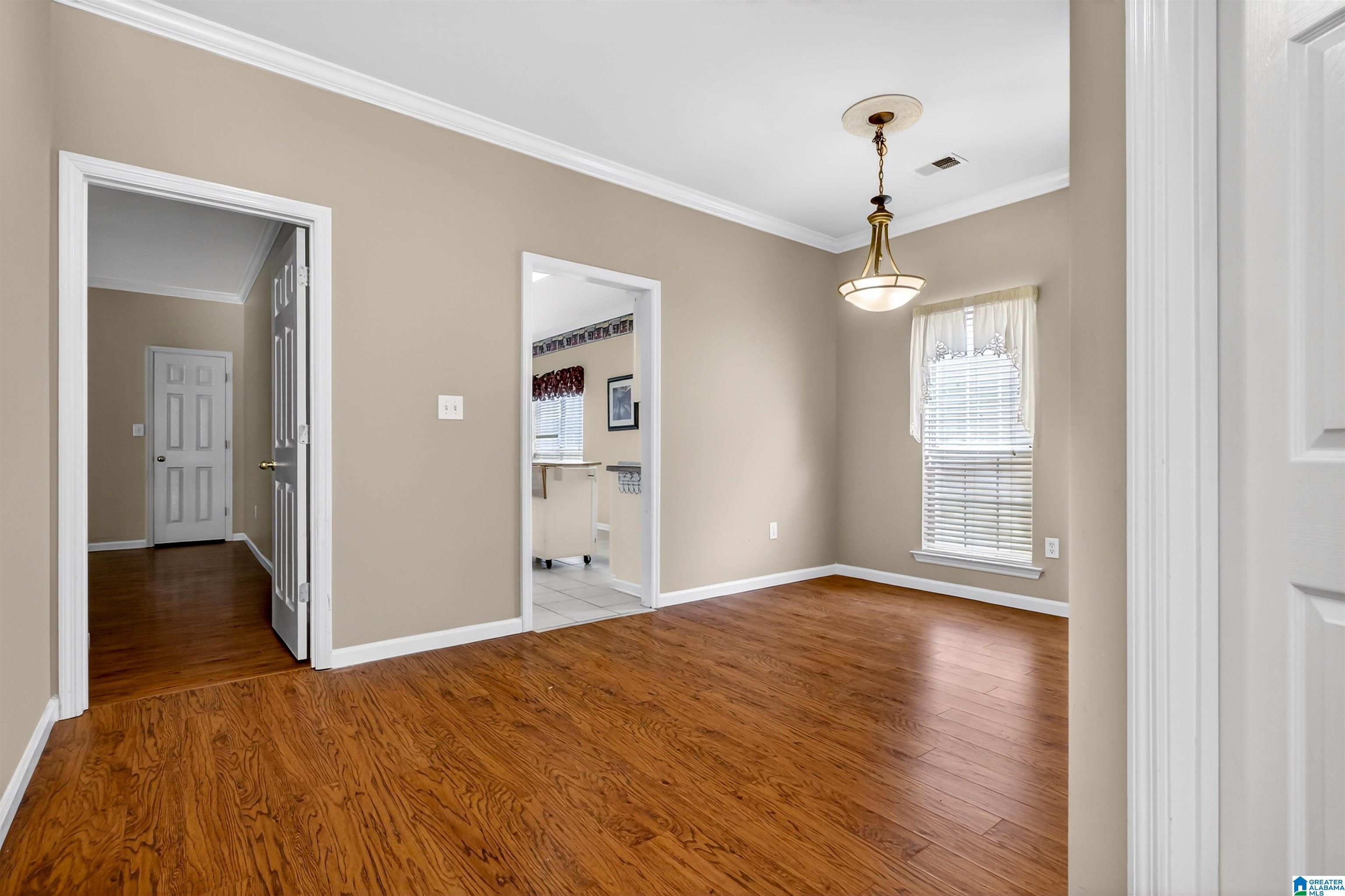 124 Warwick Circle Alabaster, AL 35007 - Photo 11 of 20