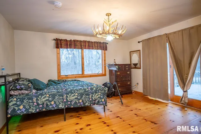 $1,150,000 | 1350 2950 E Street, Clayton, IL 62324