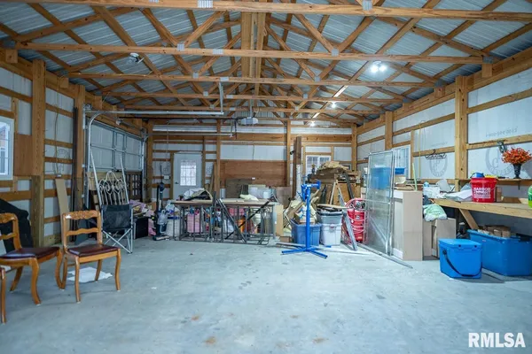 $1,125,000 | 1350 2950 E Street, Clayton, IL 62324