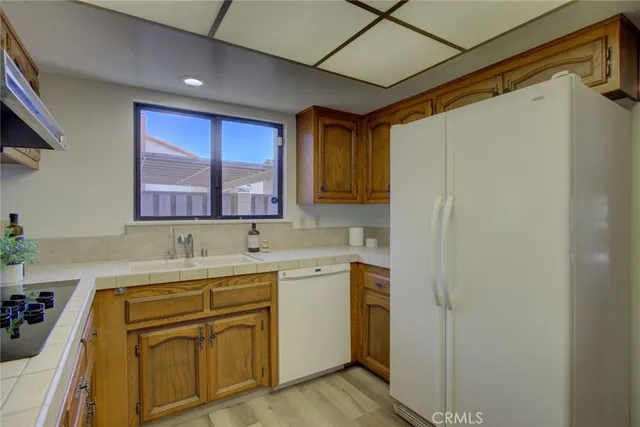 $599,000 | 120 Foxenwood Drive, Santa Maria, CA 93455