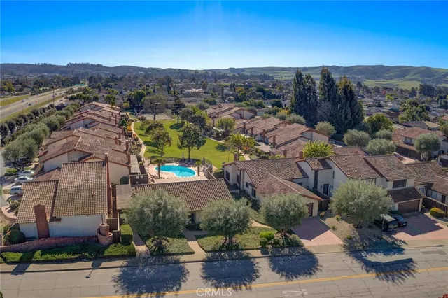 $599,000 | 120 Foxenwood Drive, Santa Maria, CA 93455