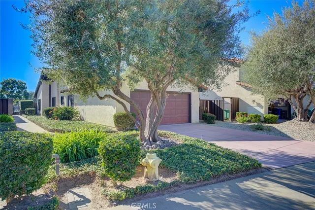 $599,000 | 120 Foxenwood Drive, Santa Maria, CA 93455