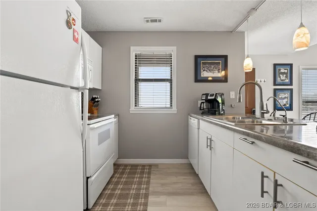 $299,000 | 80 Willow Ridge Road, Unit 3A, Lake Ozark, MO 65049