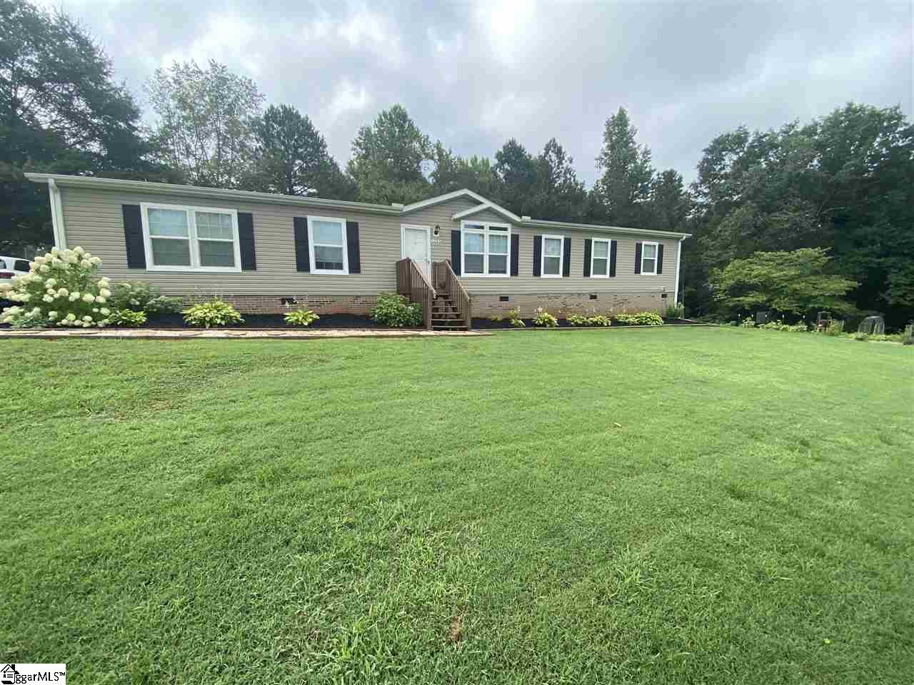 1295 Old Liberty Road Easley, SC 29640 - Photo 2 of 35
