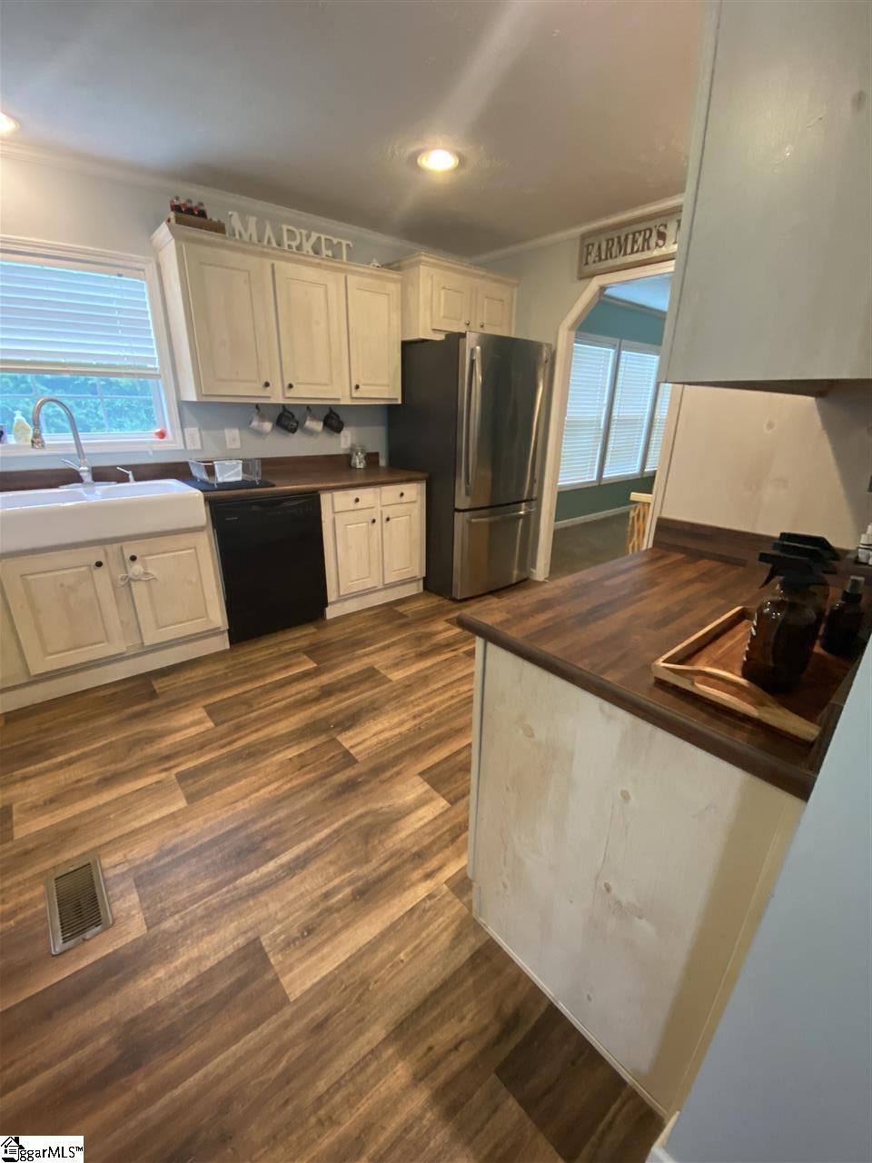 1295 Old Liberty Road Easley, SC 29640 - Photo 15 of 35