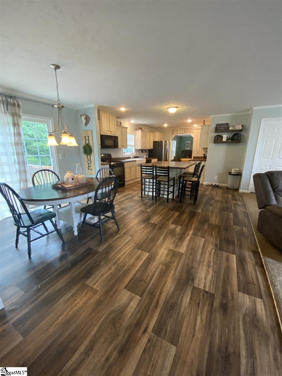 1295 Old Liberty Road Easley, SC 29640 - Photo 10 of 35