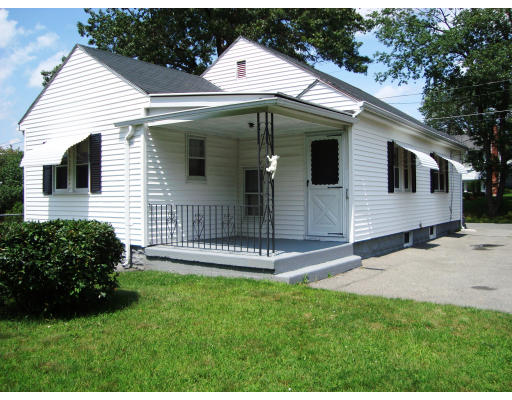 16 Alton Road Methuen, MA 01844 - Photo 2 of 10 Gallery Image 2