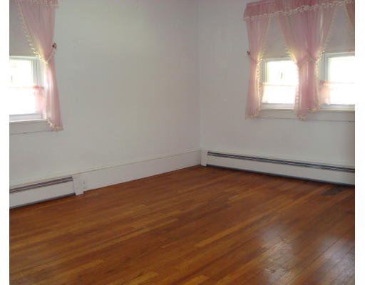 16 Alton Road Methuen, MA 01844 - Photo 3 of 10 Gallery Image 3