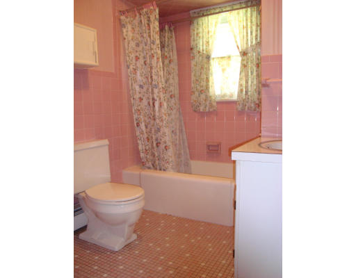 16 Alton Road Methuen, MA 01844 - Photo 7 of 10 Gallery Image 7