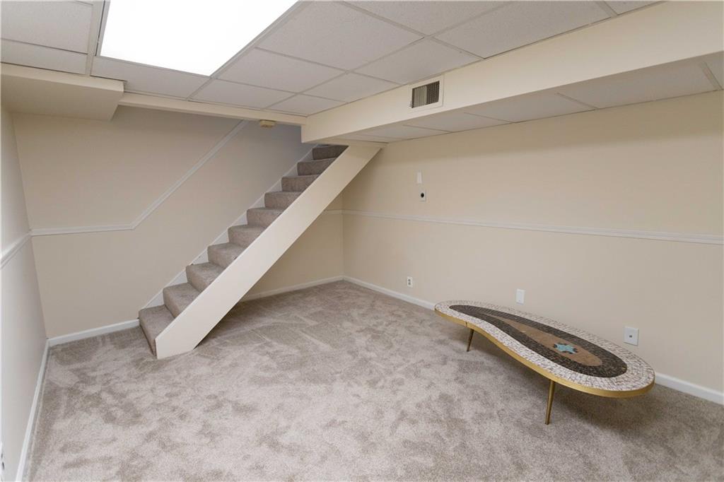106 Virginia Road Pittsburgh, PA 15237 - Photo 23 of 25