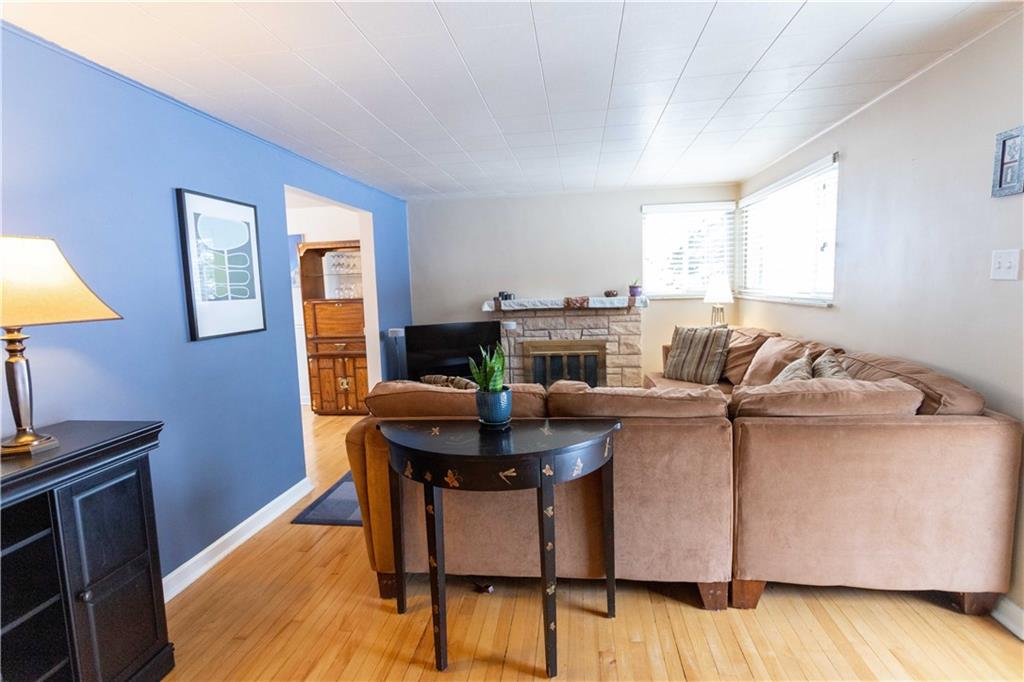 106 Virginia Road Pittsburgh, PA 15237 - Photo 5 of 25
